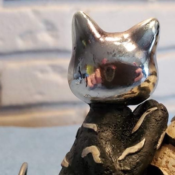 Vintage Set of 3 Black and White cats with Chrome heads and tail accents - Picture 4 of 4